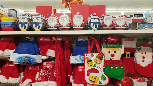 Dollar Store «Dollar Tree», reviews and photos, 1005 Stevenson Ave, Enumclaw, WA 98022, USA