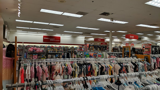 Department Store «T.J. Maxx», reviews and photos, 701 N Milwaukee Ave #252, Vernon Hills, IL 60061, USA