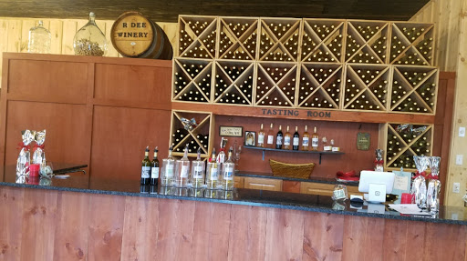 R Dee Winery