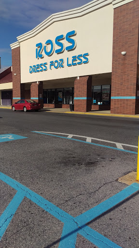 Clothing Store «Ross Dress for Less», reviews and photos, 926 Airport Center Rd, Allentown, PA 18109, USA