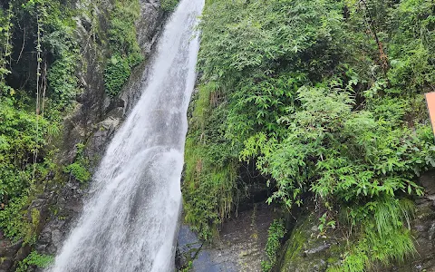 BhagsuNag waterfall image