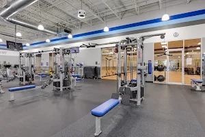 Crunch Fitness - Fort Myers image
