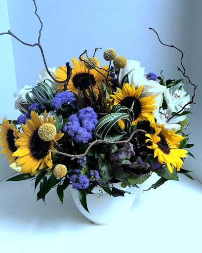 Florist «East Meets West Flowers», reviews and photos, 17 Brookfield Pl, Pleasantville, NY 10570, USA