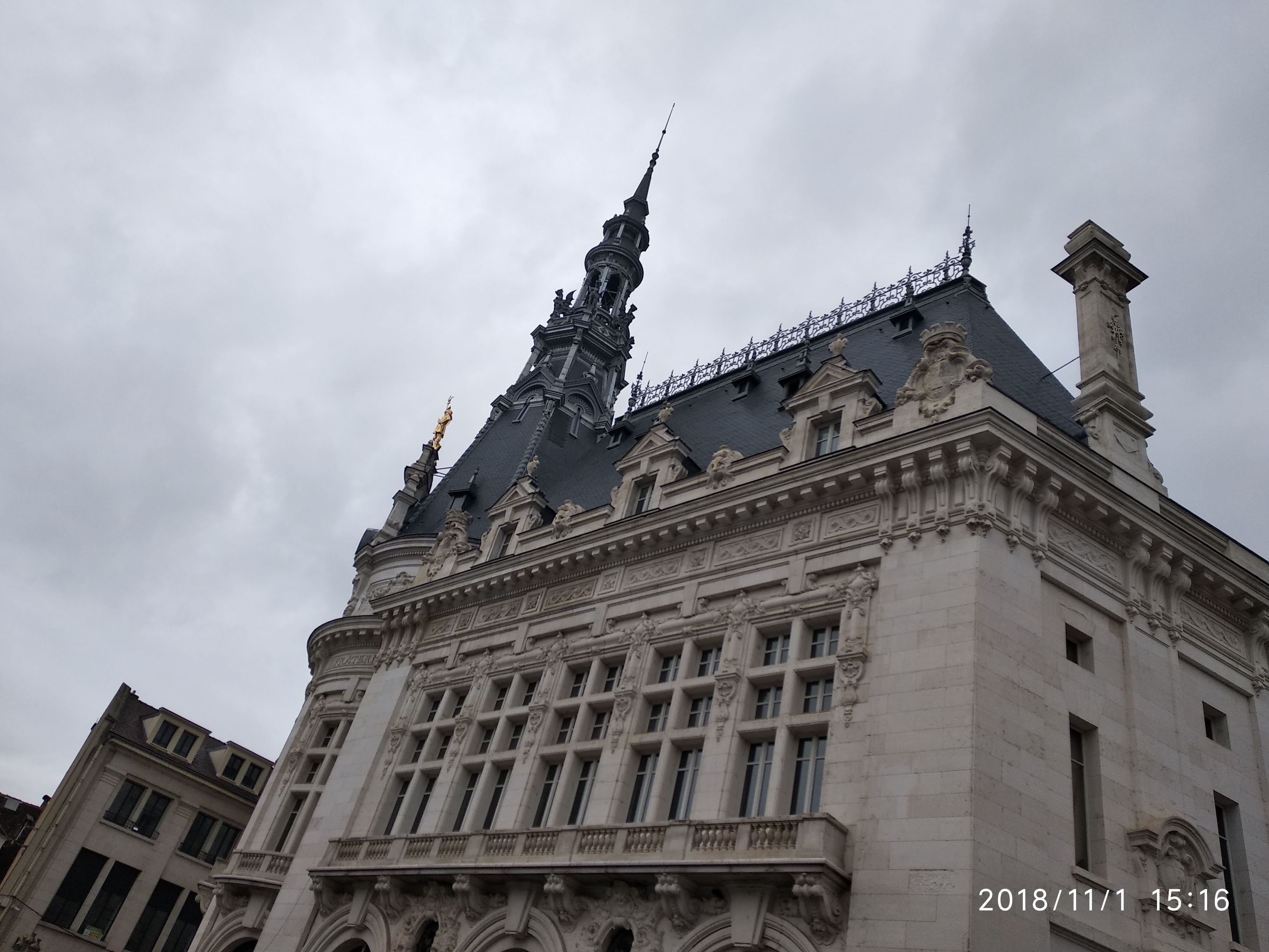 Photo n° 1 de l'avis de Regarde.o fait le 02/11/2018 à 13:05