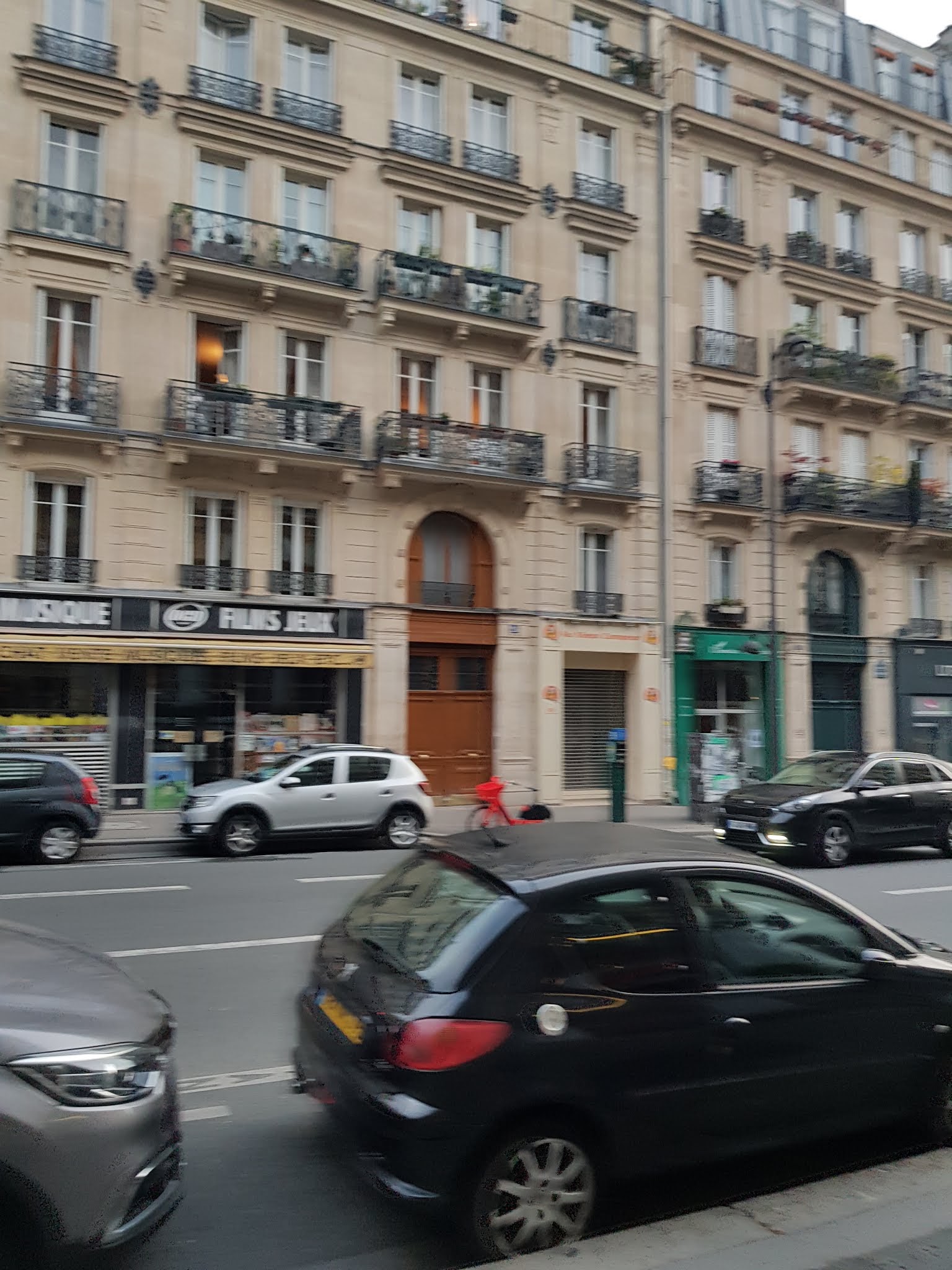 Photo n° 34 de l'avis de Daniel.o fait le 24/10/2019 à 20:45