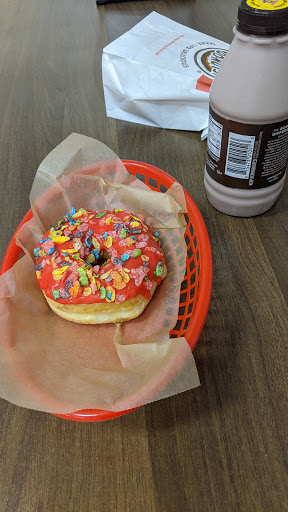 Restaurant «Shipley Do-nuts Lake Travis», reviews and photos, 3620 Ranch Rd 620 S #100, Bee Cave, TX 78738, USA