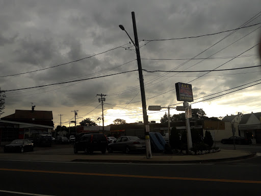 Self-Storage Facility «CubeSmart Self Storage», reviews and photos, 95 Woodfield Rd, West Hempstead, NY 11552, USA