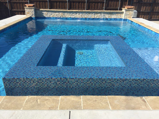 Swimming pool contractor Fort Worth