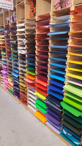 Sign Shop «Gator Sign Factory  The Vinyl Room», reviews and photos, 7778 McKinley Ave # A, Mobile, AL 36608, USA