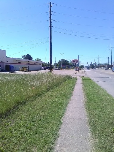 Grocery Store «Save-A-Lot», reviews and photos, 300 W 84th St, Shreveport, LA 71106, USA