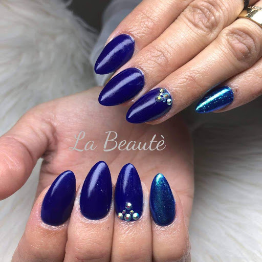 La Beauté Nails and Beauty