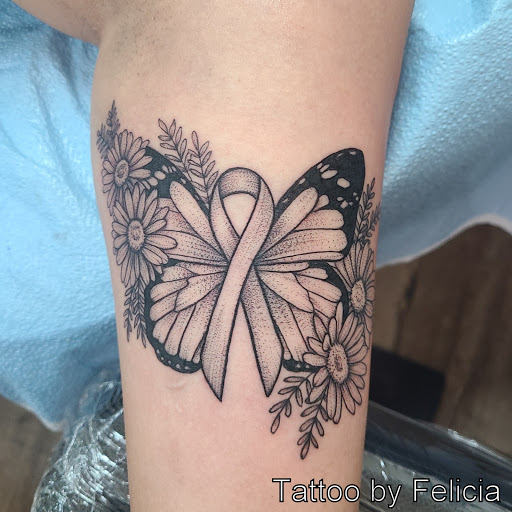 Explore tribal heart tattoo ideas, creative tattoo ideas in Fort Myers, available at Tiger Lotus Tattoo and Piercing