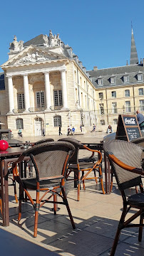 Atmosphère du Restaurant Rich' Bar à Dijon - n°7