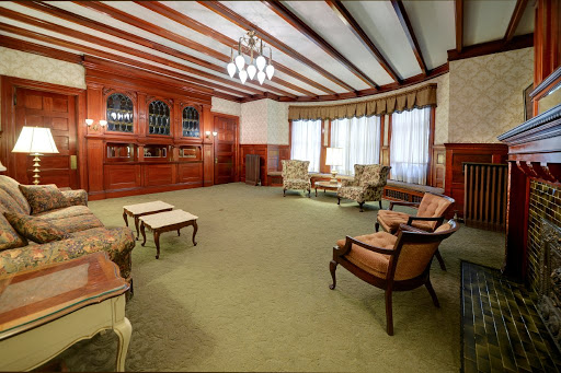 Funeral Home «Reynolds-Jonkhoff Funeral Home», reviews and photos, 305 6th St, Traverse City, MI 49684, USA