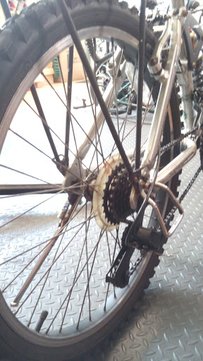 Bicycle Store «Spin City Cycles», reviews and photos, 430 S Central Ave, Apopka, FL 32703, USA