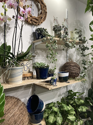 Symbiose Artisans fleuriste & céramiste à Rochechouart