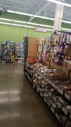 Pet Supply Store «Pet Supplies Plus», reviews and photos, 1970 Portage Trail, Cuyahoga Falls, OH 44223, USA