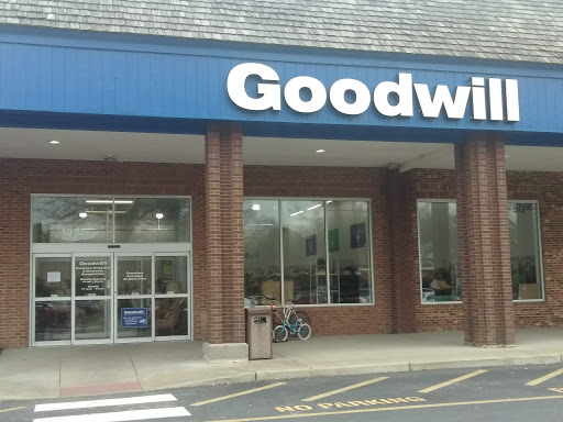 Donations Center «Goodwill Williamsburg Retail Store», reviews and photos