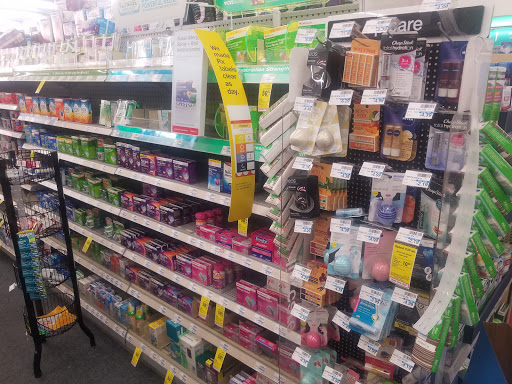 Drug Store «CVS», reviews and photos, 23391 Farmington Rd, Farmington, MI 48336, USA