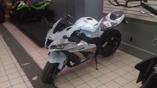 Kawasaki Motorcycle Dealer «Bellevue Suzuki-Kawasaki Arctic Cat», reviews and photos, 2691 Mt Moriah Rd, Memphis, TN 38115, USA
