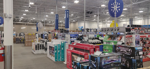 Electronics Store «Best Buy», reviews and photos, 350 W Army Trail Rd, Bloomingdale, IL 60108, USA