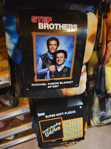 Gift Shop «Spencer Gifts», reviews and photos, 1229 Lloyd Center, Portland, OR 97232, USA