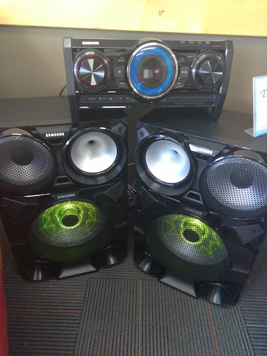 Furniture Rental Service «Rent-A-Center», reviews and photos, 5980 Memorial Dr, Stone Mountain, GA 30083, USA