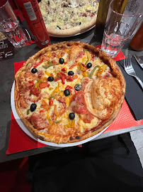 Plats et boissons du Pizzeria Pizza Bonici Valréas à Valréas - n°2
