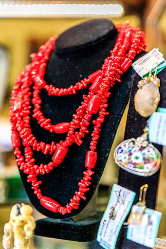 Consignment Shop «Consignment Classics Home Furnishings», reviews and photos, 201 S El Camino Real, Encinitas, CA 92024, USA