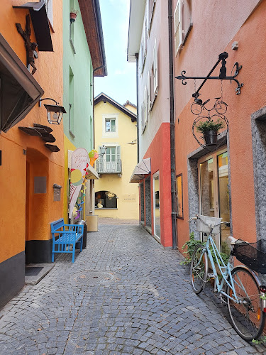 Rezensionen über Centro del bel libro in Locarno - Schule