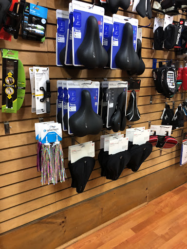 Bicycle Store «Pelham Bicycle Center», reviews and photos, 109 Wolfs Ln, Pelham, NY 10803, USA