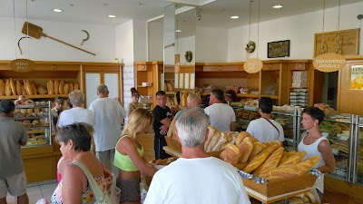 photo of Aptoxwpa Bakery