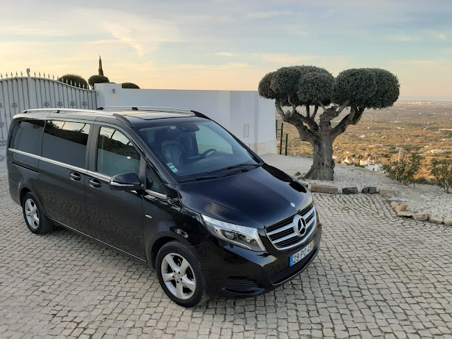 Faro Central Táxis - Serviços de Táxi e Serviços de Chauffeur no Algarve - Faro