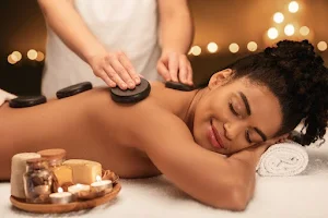 Henko Spa Mobile Massage - Masaje a Domicilio image