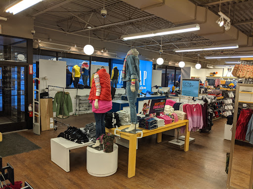 Clothing Store «Gap Outlet», reviews and photos, 250 N Plainfield Rd, West Lebanon, NH 03784, USA