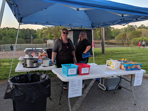 Golf Club «Umstead Pines @ Willowhaven Golf & Swim Club», reviews and photos, 253 Country Club Dr, Durham, NC 27712, USA