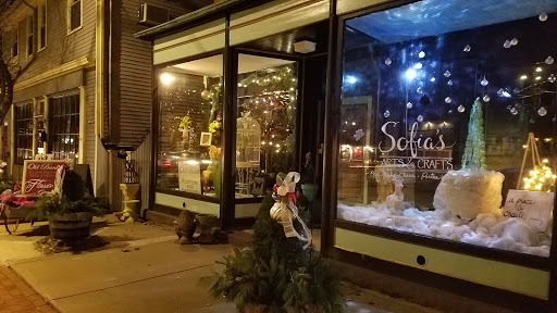 Consignment Shop «Old Bank Flowers Art and Marketplace», reviews and photos, 66 Main St, East Hampton, CT 06424, USA