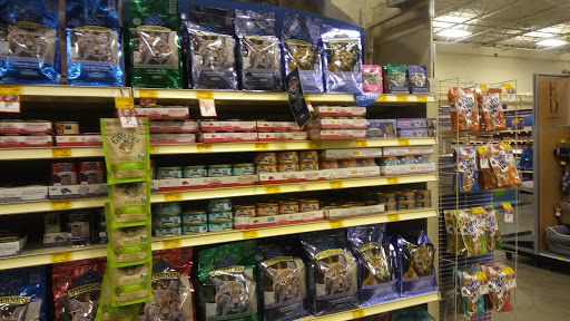 Pet Supply Store «PetSmart», reviews and photos, 934 W Street Rd, Warminster, PA 18974, USA