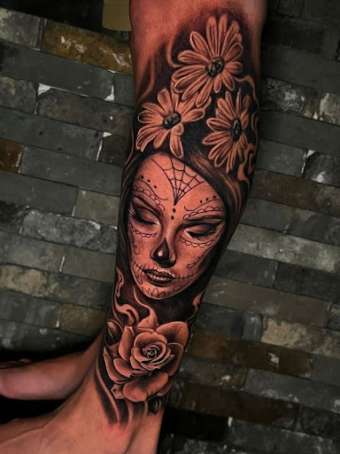 Explore his her matching tattoos ideas, creative tattoo ideas in San Antonio, available at Firme Copias Tattoo Studio