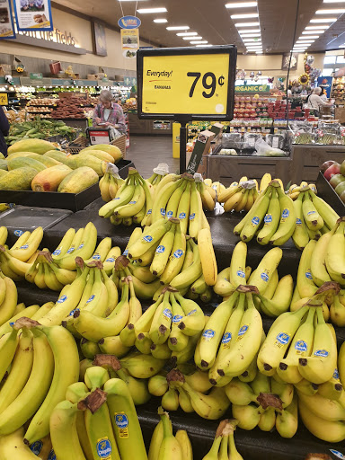 Grocery Store «Safeway», reviews and photos, 645 N San Antonio Rd, Mountain View, CA 94040, USA