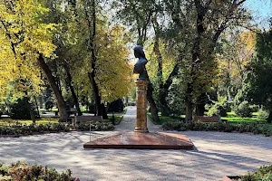 Tattybübü Tursunbayeva garden square image