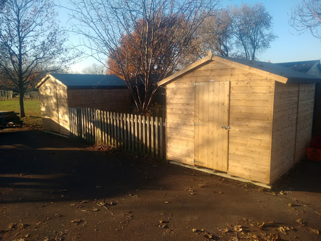 Comments and reviews of Fords Garden Buildings Gloucester