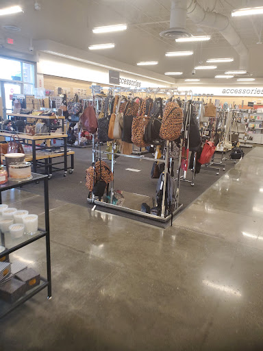 Department Store «Nordstrom Rack North Point MarketCenter», reviews and photos, 6200 North Point Pkwy, Alpharetta, GA 30022, USA