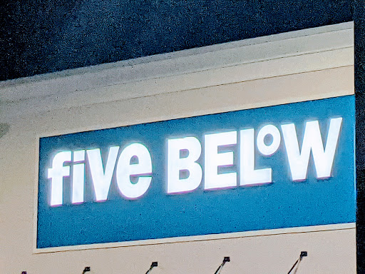 Variety Store «Five Below», reviews and photos, 4920 Hadley Center Dr, South Plainfield, NJ 07080, USA