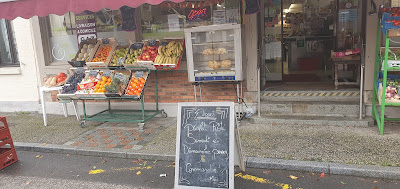 Alimentation générale saint julien le faucon à Mézidon Vallée d'Auge