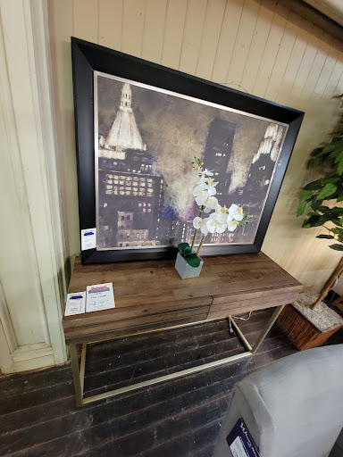 Furniture Store «What’s New? Furniture», reviews and photos, 439 SE Grand Ave, Portland, OR 97214, USA