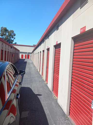 Self-Storage Facility «CubeSmart Self Storage», reviews and photos, 198 W Artesia Blvd, Long Beach, CA 90805, USA