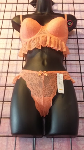 Lingerie Store «Kiss My Lingerie», reviews and photos, 719 N Burnside Ave, Gonzales, LA 70737, USA