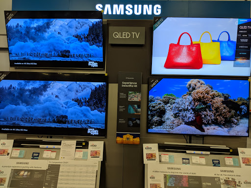 Electronics Store «Best Buy», reviews and photos, 115 N 76th St, Omaha, NE 68114, USA