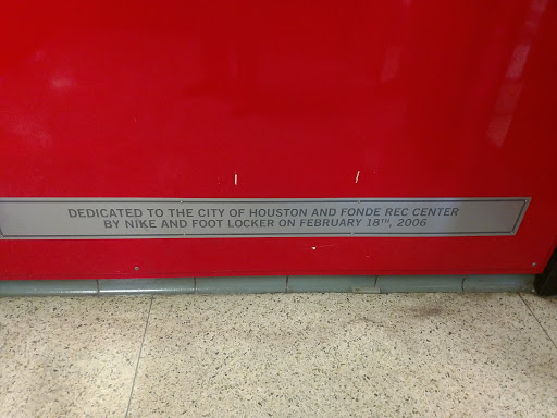 Recreation Center «Fonde Community Center», reviews and photos, 110 Sabine St, Houston, TX 77007, USA